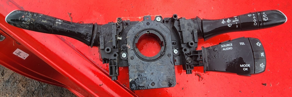 MEGANE 4 COMBINATION SWITCH
