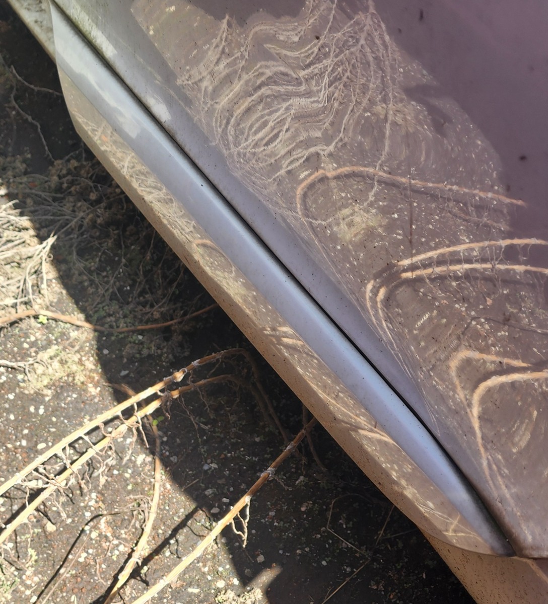 MEGANE 3 LEFT REAR DOOR TRIM