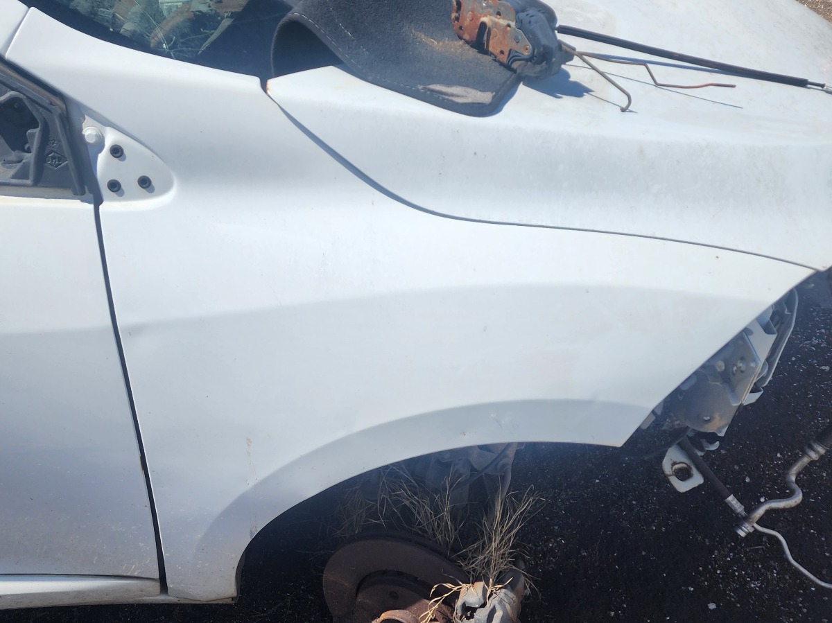 MEGANE 3 RIGHT FRONT FENDER