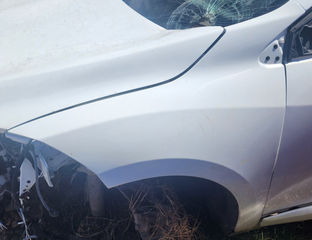 MEGANE 3 LEFT FRONT FENDER