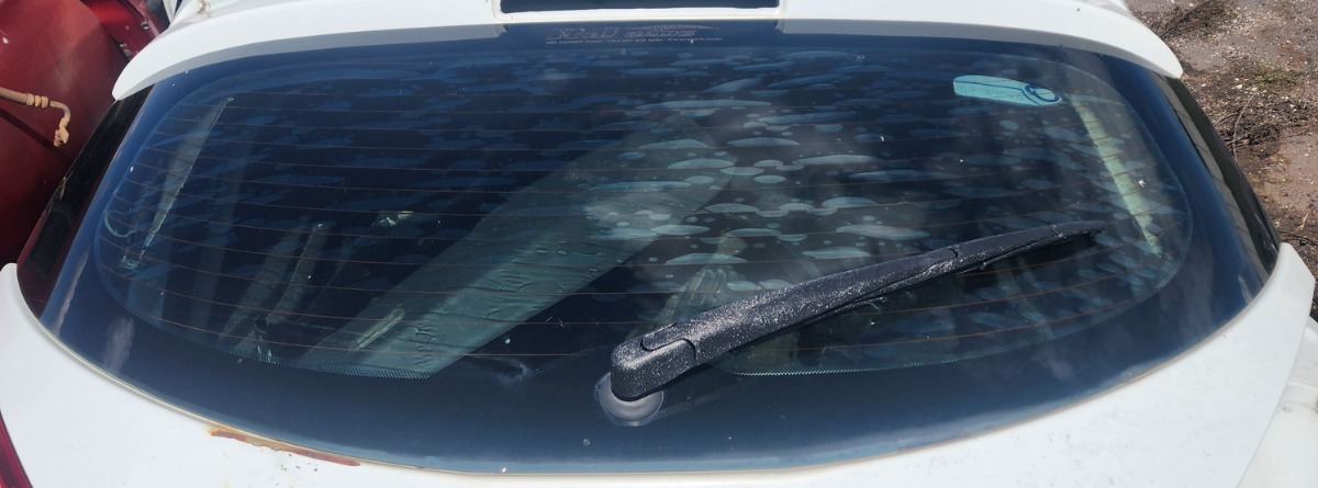 MEGANE 3 TAILGATE GLASS