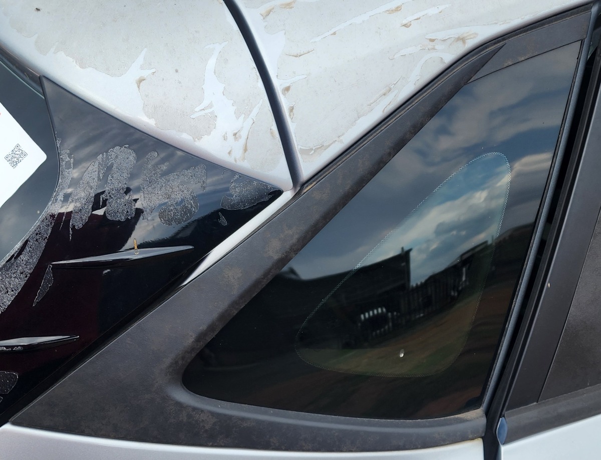 I20 RIGHT REAR QUARTER VENT