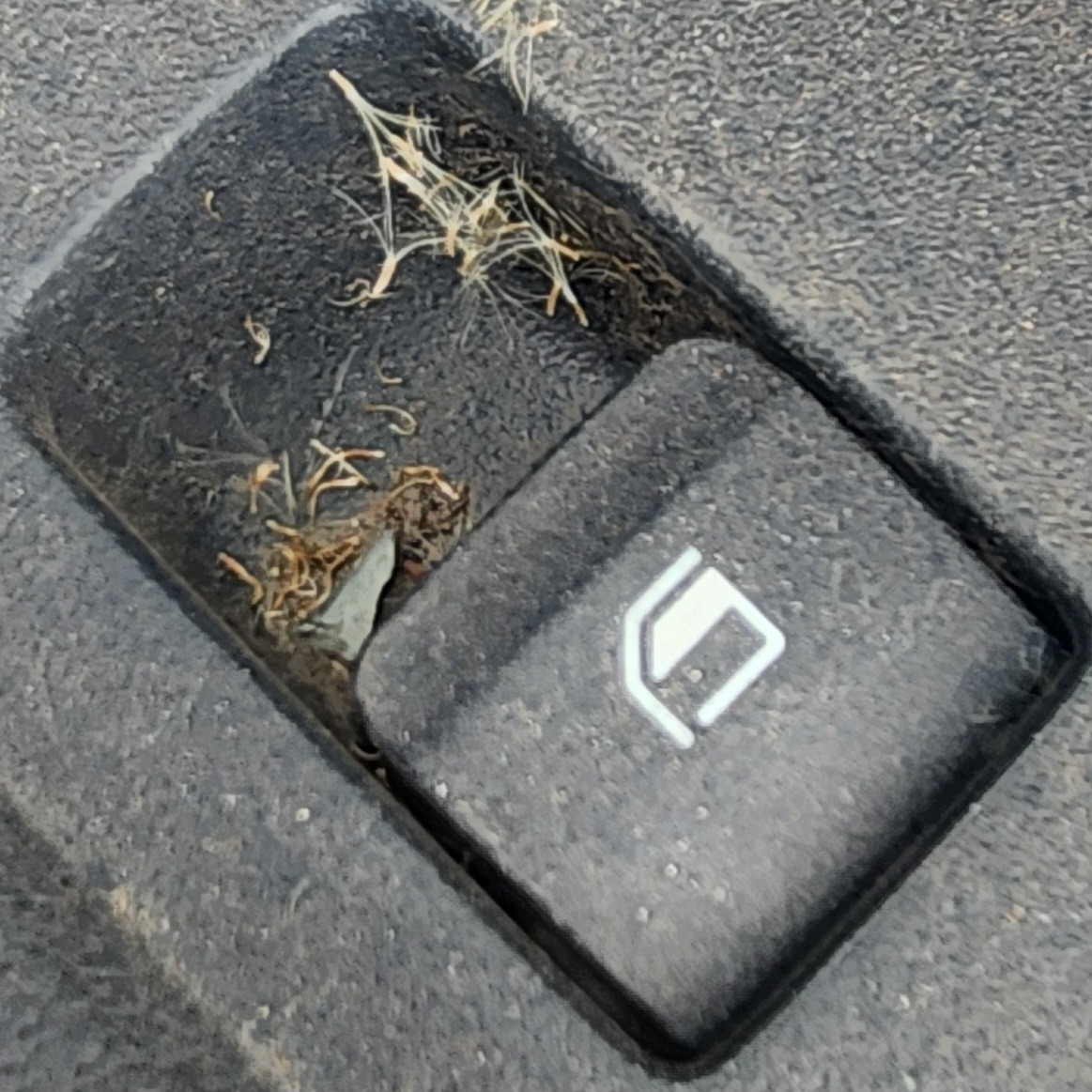 I20 RIGHT REAR WINDOW SWITCH