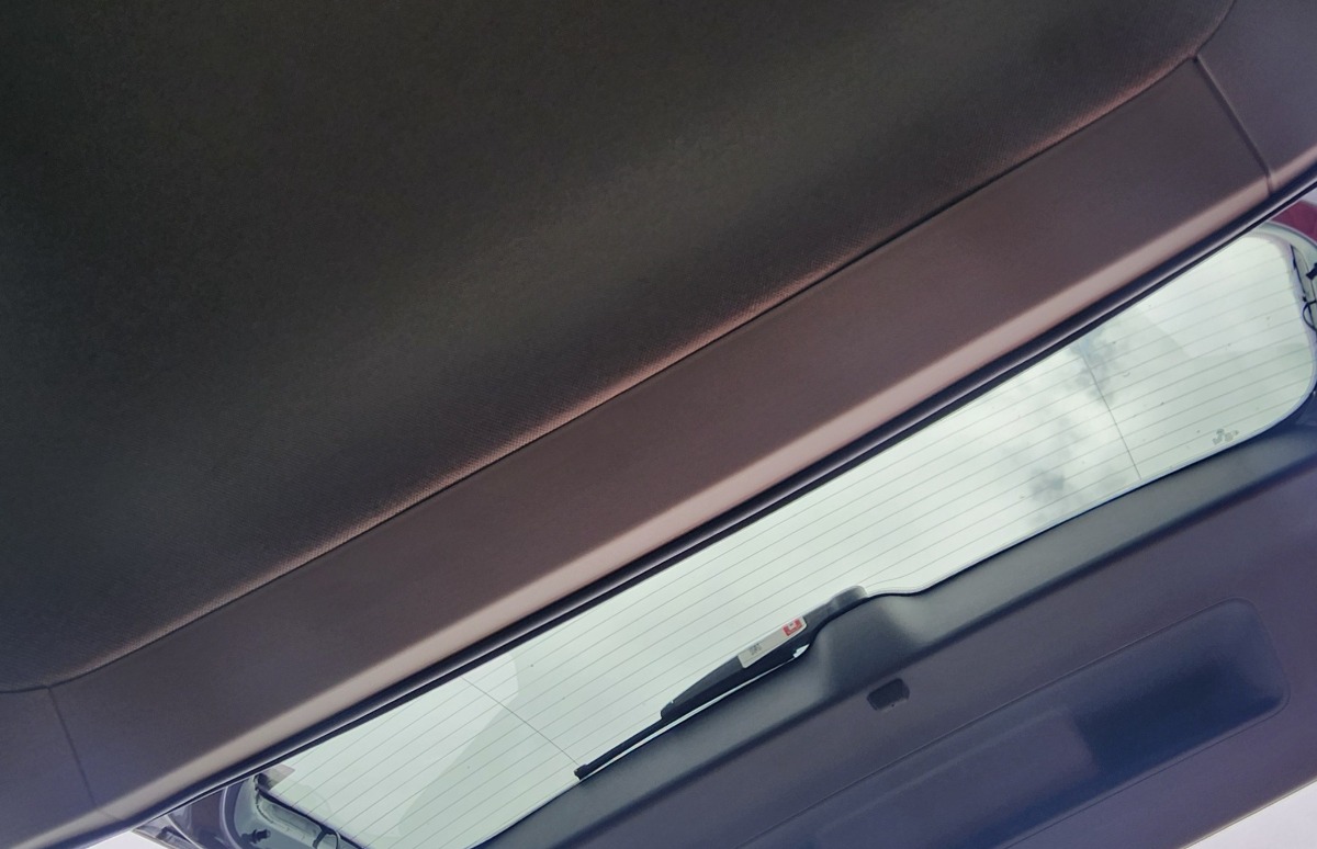 POLO MK2 VIVO REAR ROOFLINING TRIM