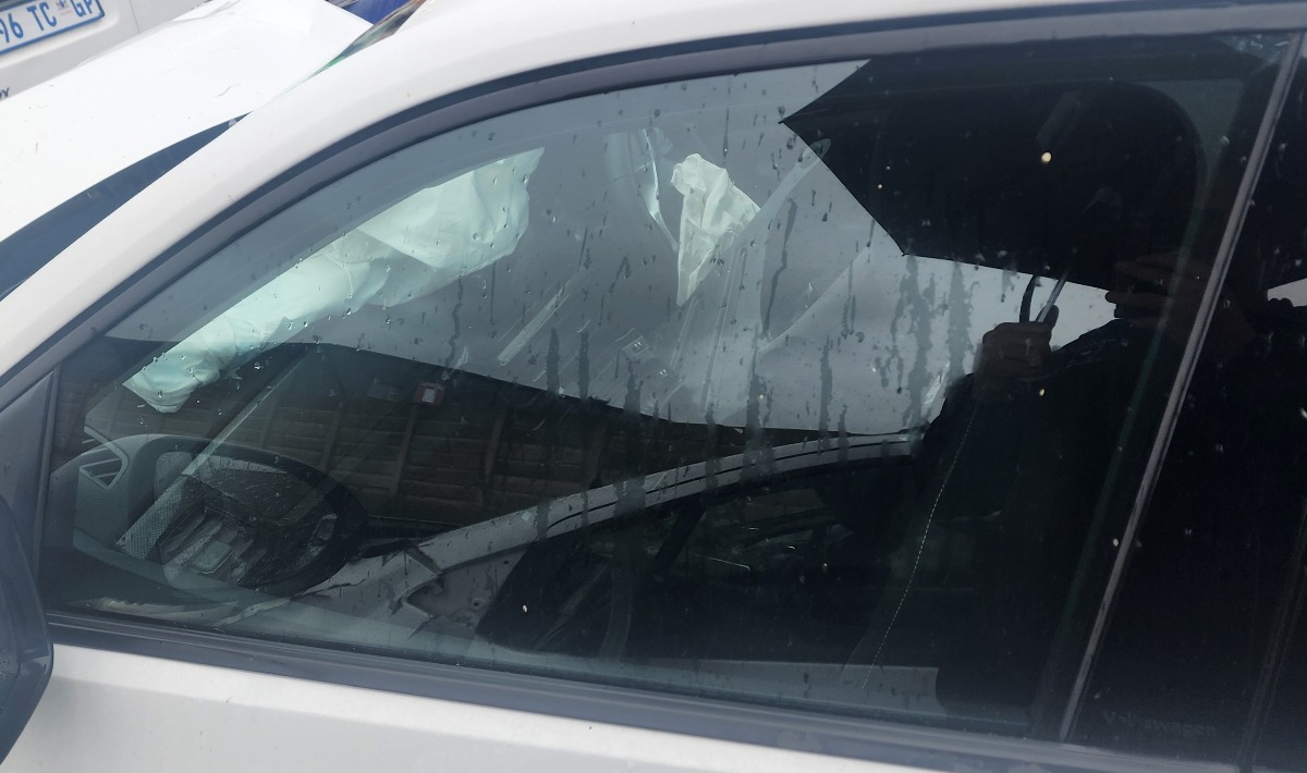 T-CROSS LEFT FRONT DOOR GLASS