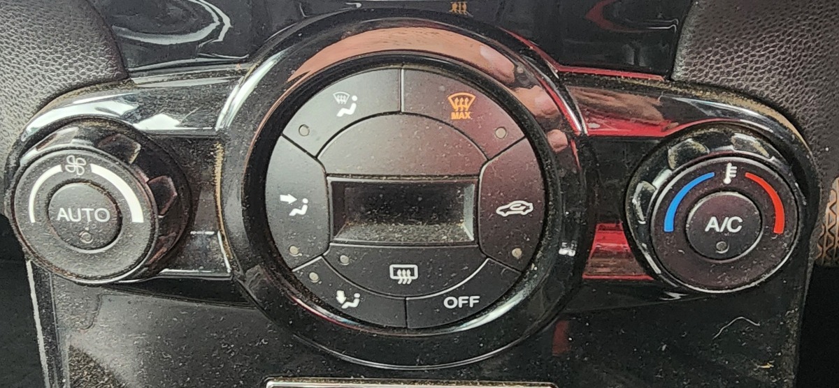 FIESTA MK4 HEATER CONTROLS