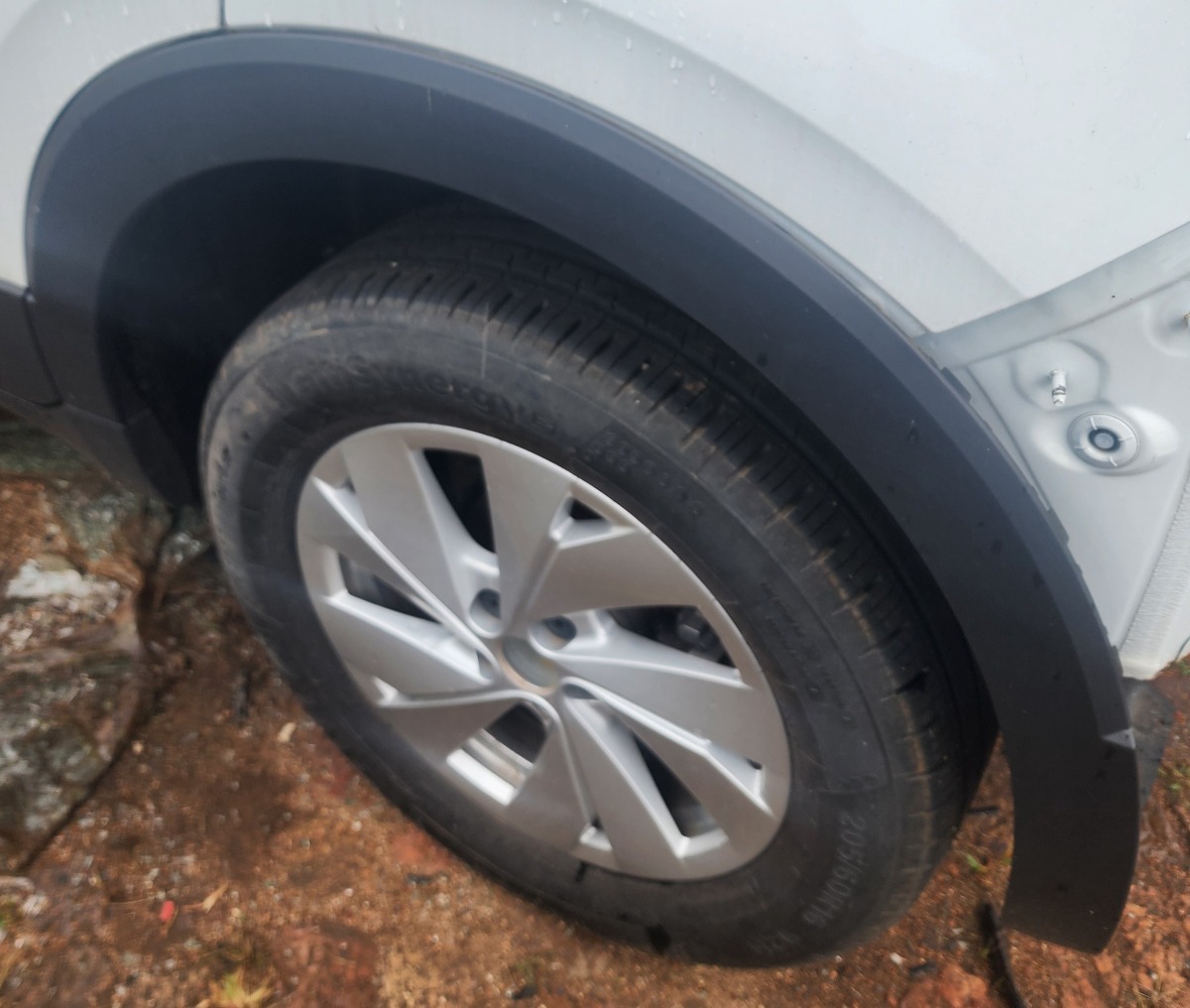 T-CROSS LEFT REAR WHEEL ARCH