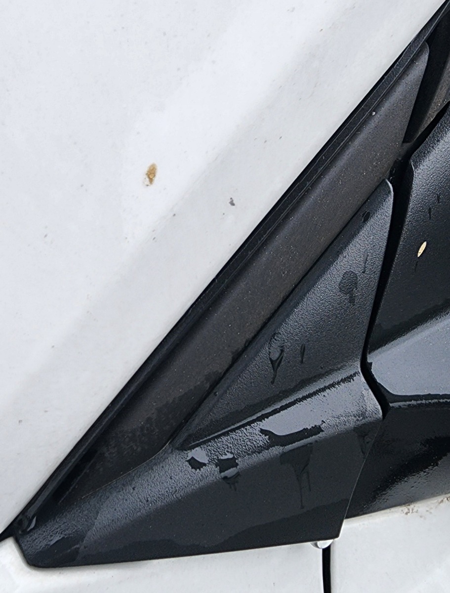 T-CROSS LEFT MIRROR TRIM