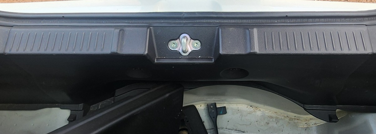 SWIFT REAR END PANEL TRIM