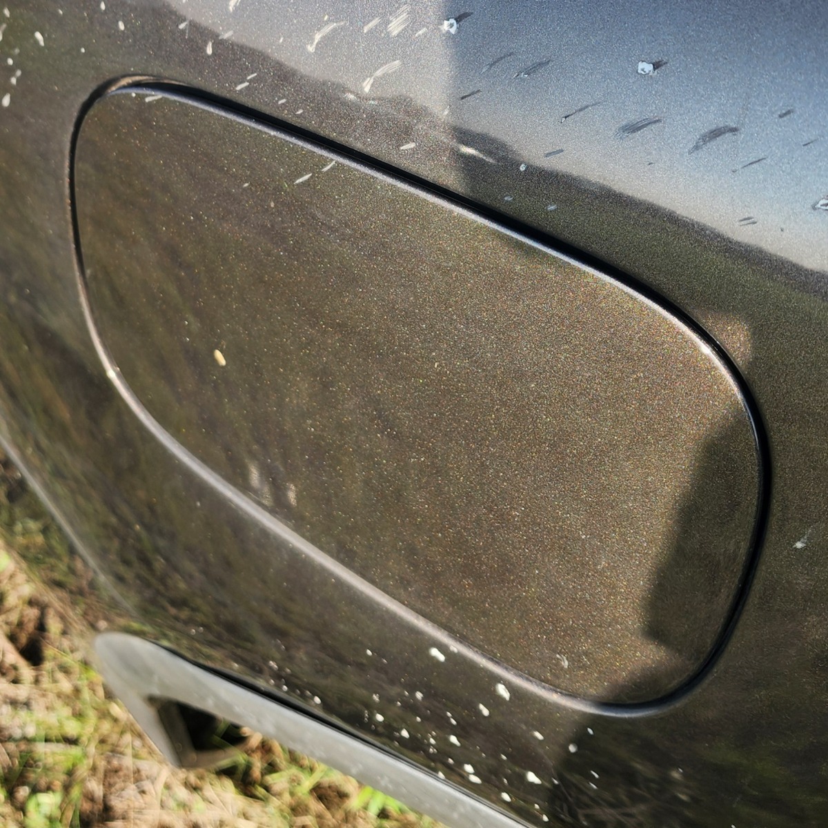 W253 FUEL FLAP