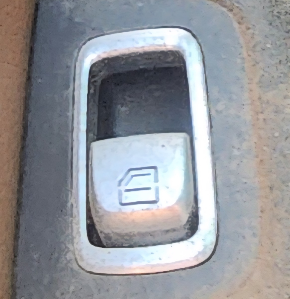 W253 LEFT REAR WINDOW SWITCH