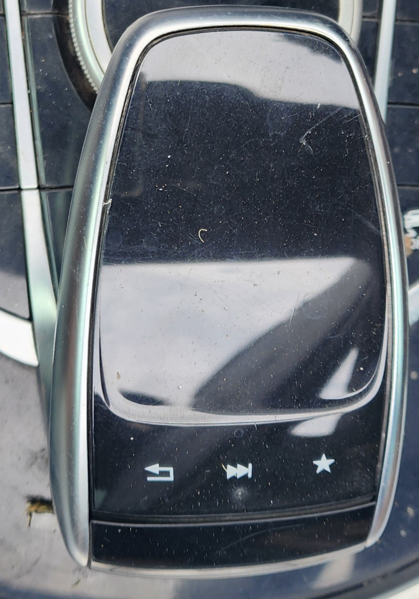 W253 CENTRE TOUCH CONTROL SWITCH