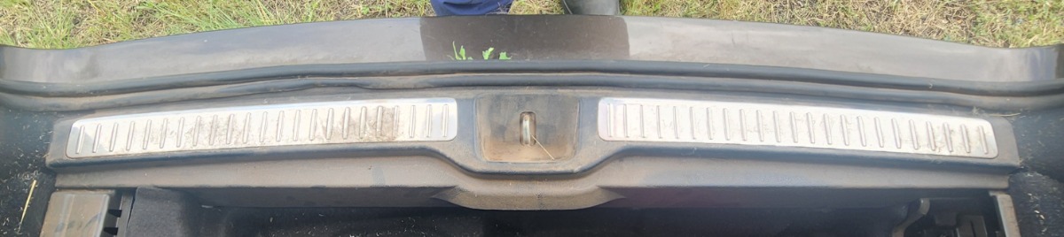 W253 REAR END PANEL TRIM
