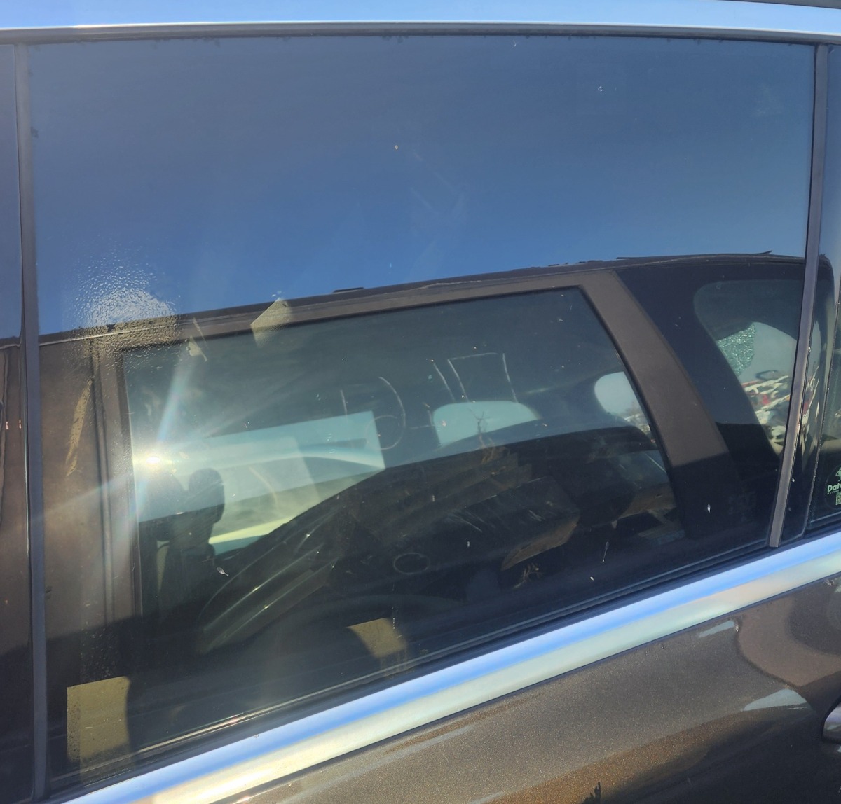 W253 LEFT REAR DOOR GLASS