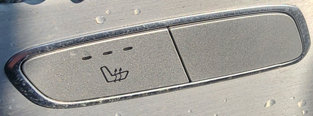 W253 LEFT FRONT SEAT VENT SWITCH