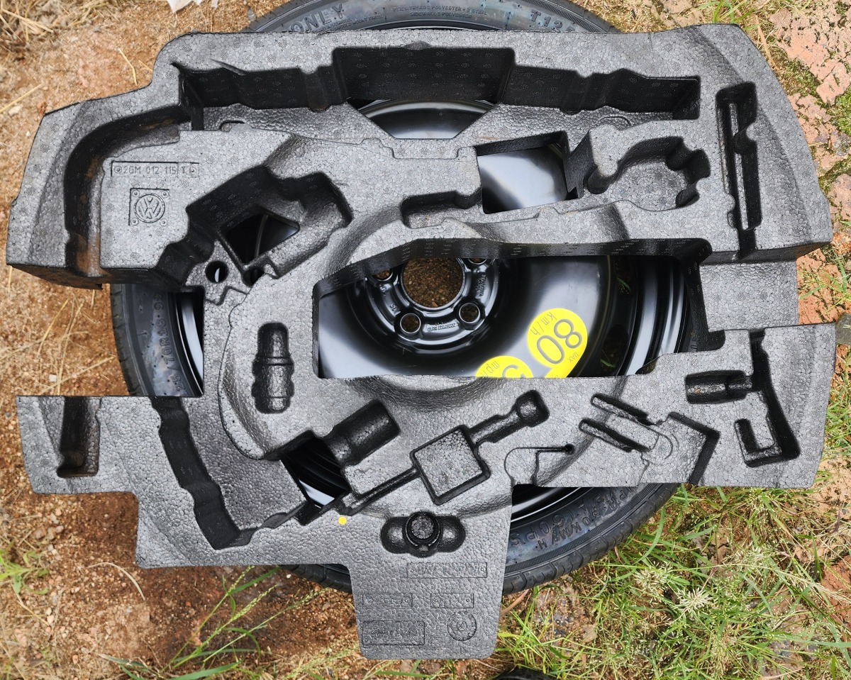 T-CROSS TOOL CARRIER