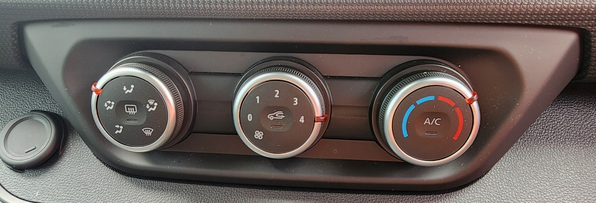 TRAFFIC HEATER CONTROL