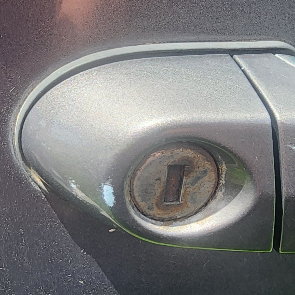 E87 RIGHT FRONT HANDLE END PIECE