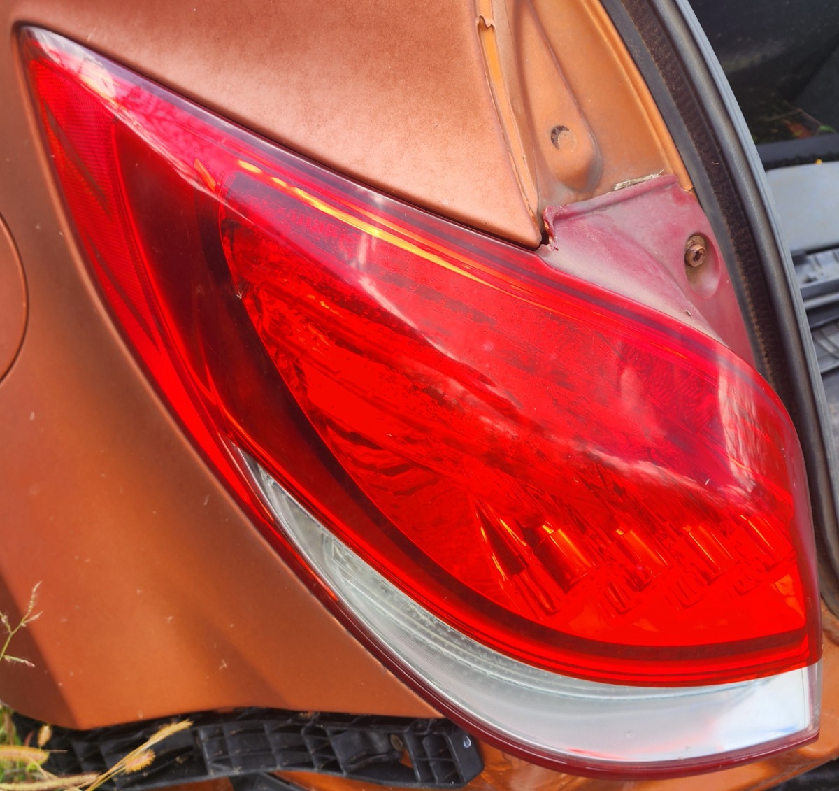 VELOSTER LEFT TAILLAMP