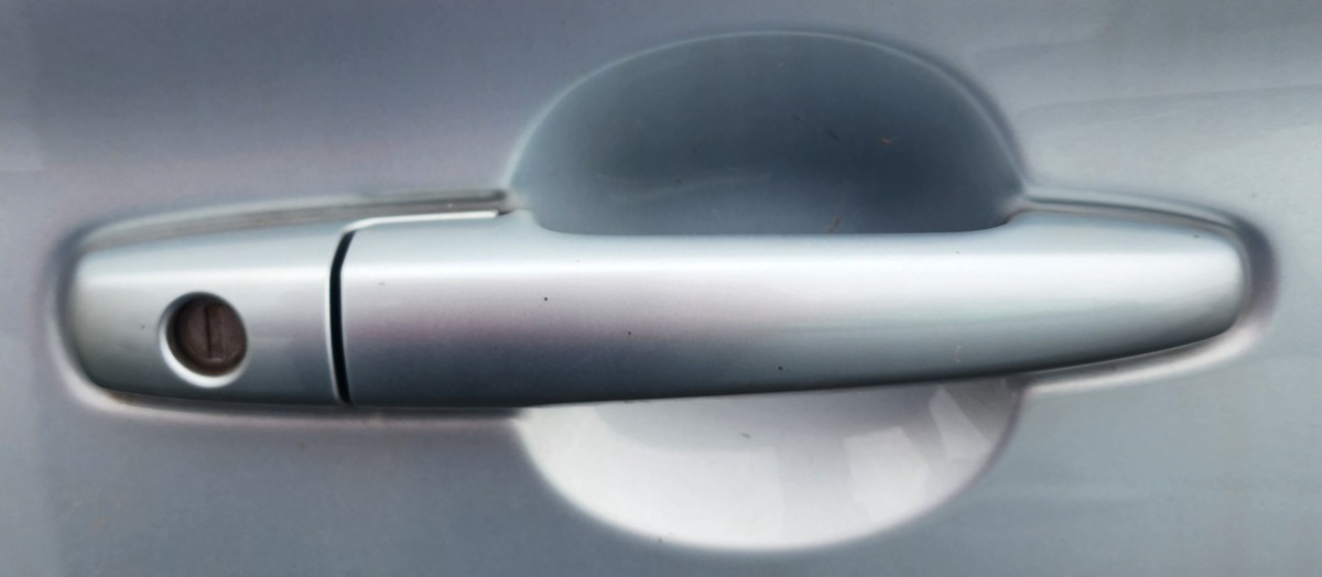 SWIFT RIGHT FRONT HANDLE