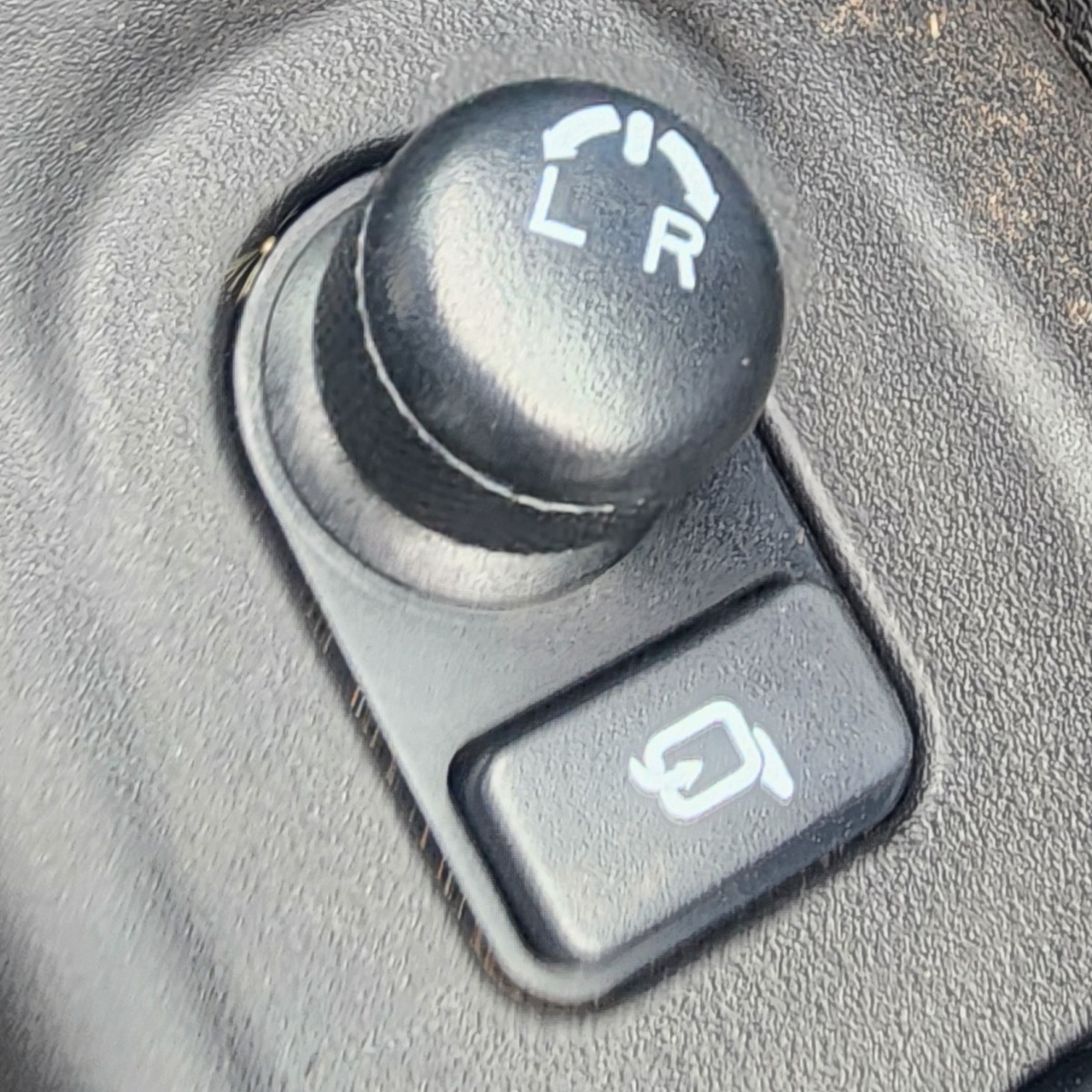 SWIFT MIRROR SWITCH