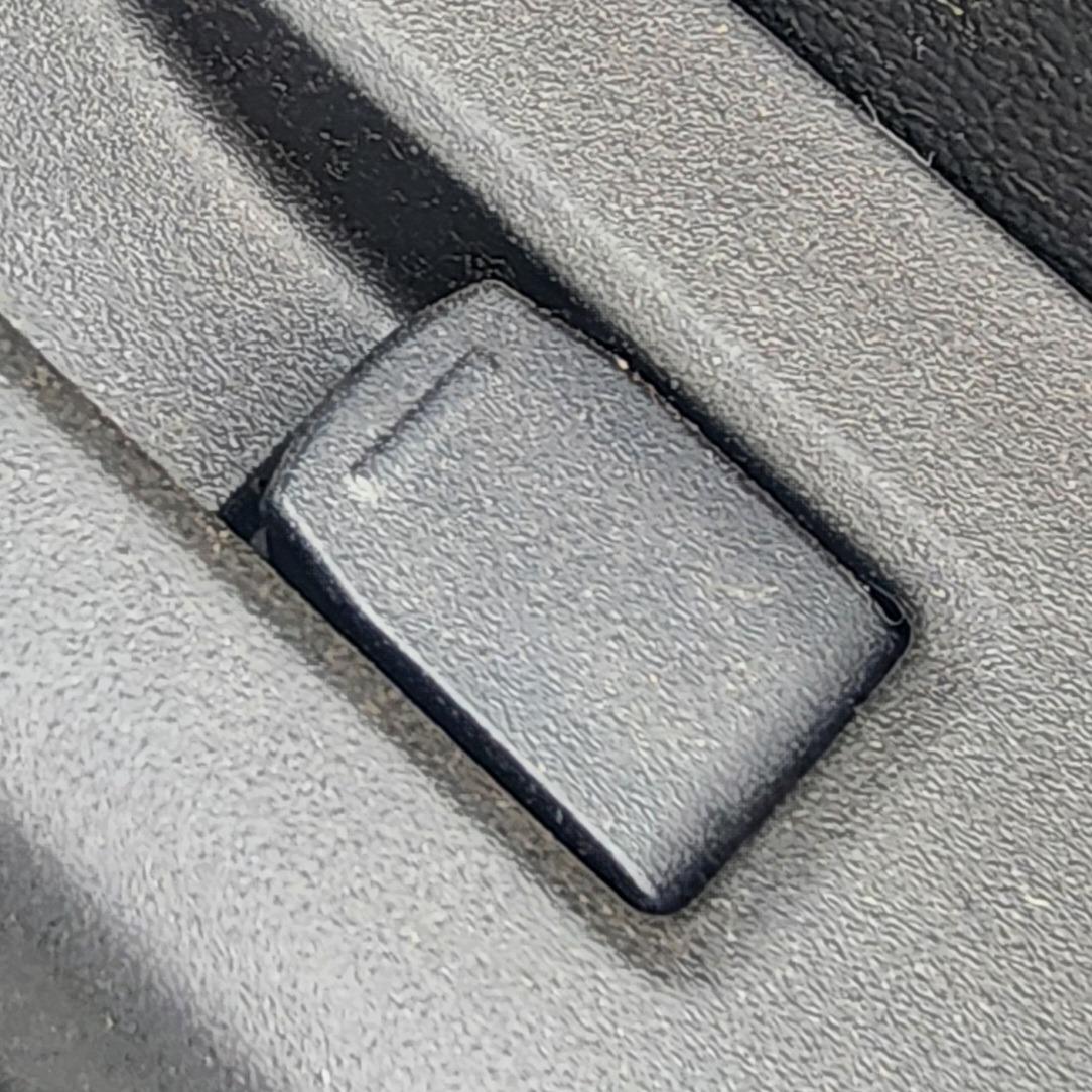 SWIFT RIGHT REAR WINDOW SWITCH