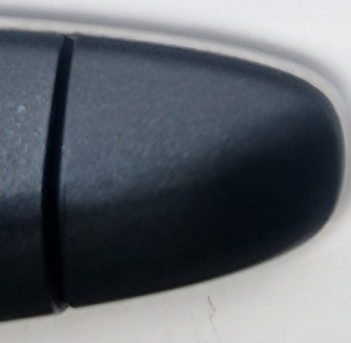 HILUX GD LEFT FRONT HANDLE END PIECE