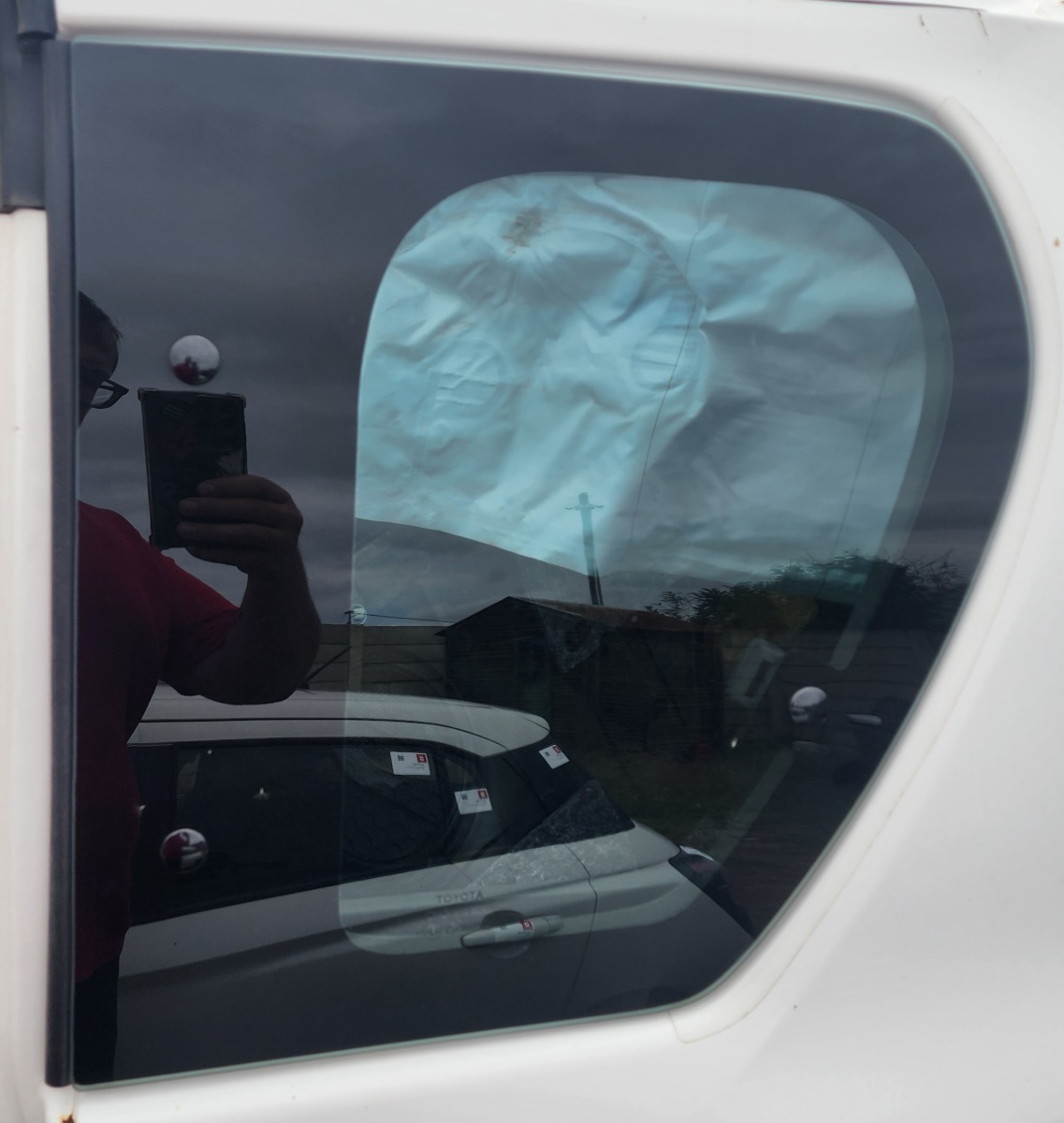 HILUX GD LEFT REAR QUARTER VENT