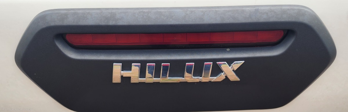 HILUX GD TAILGATE HANDLE GARNISH