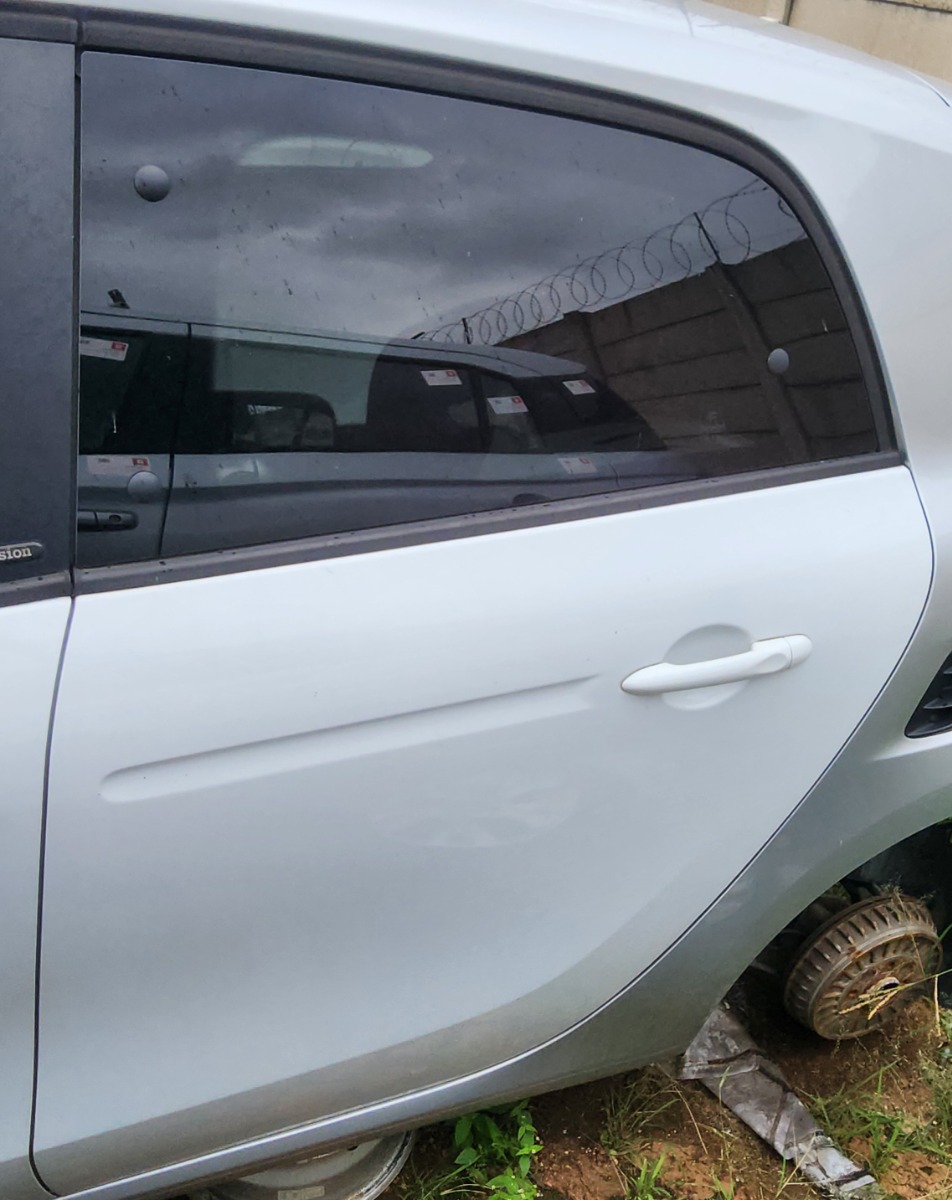 4FOUR LEFT REAR DOOR (SHELL)