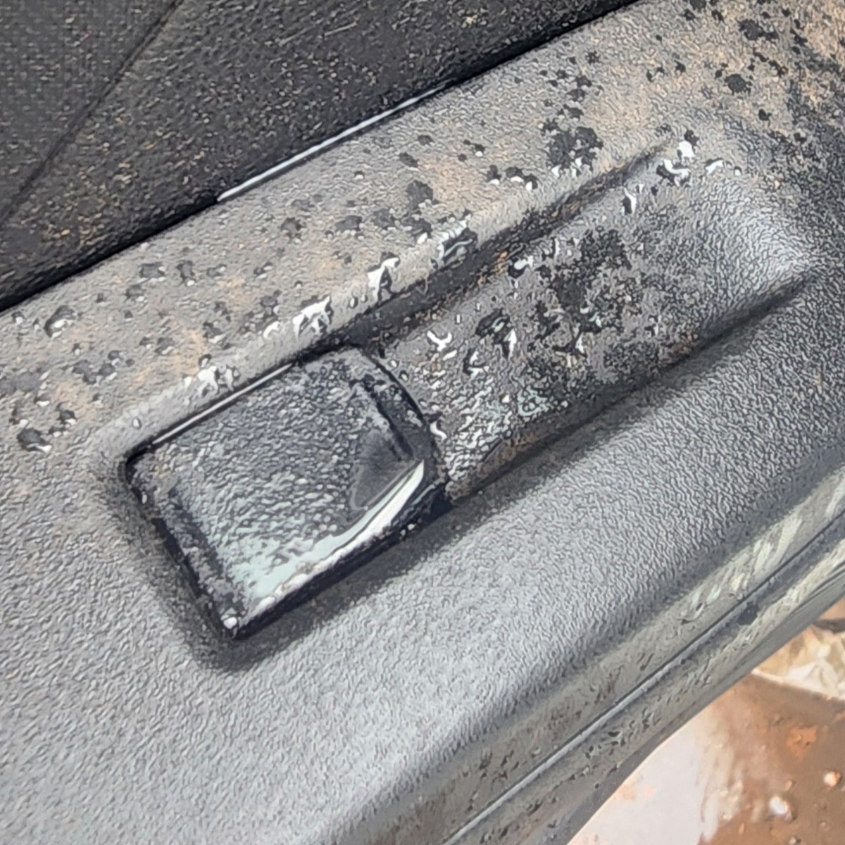 SWIFT LEFT REAR WINDOW SWITCH