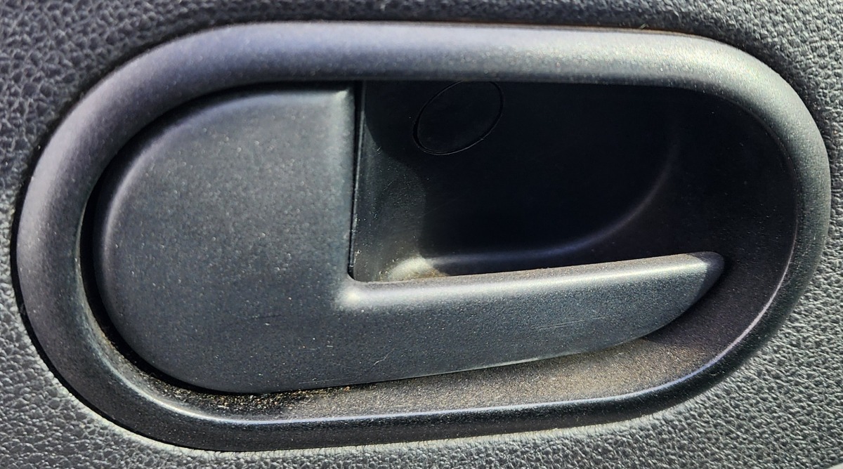 FIGO LEFT FRONT INNER HANDLE