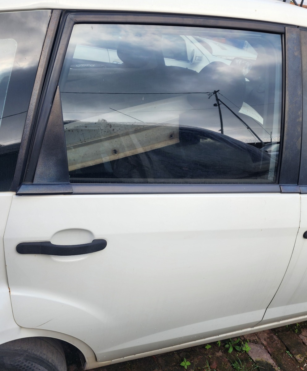 FIGO RIGHT REAR DOOR (SHELL)