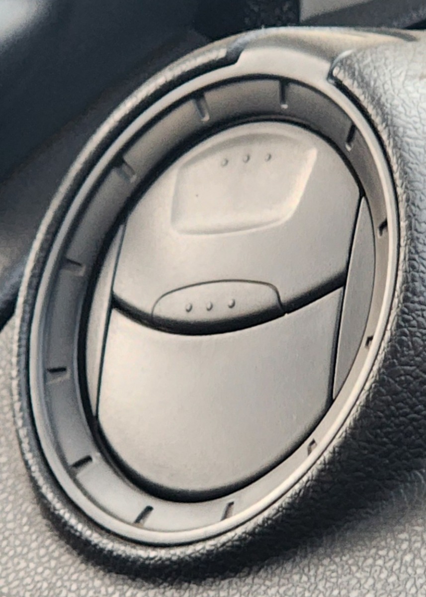 FIGO LEFT DASH VENT