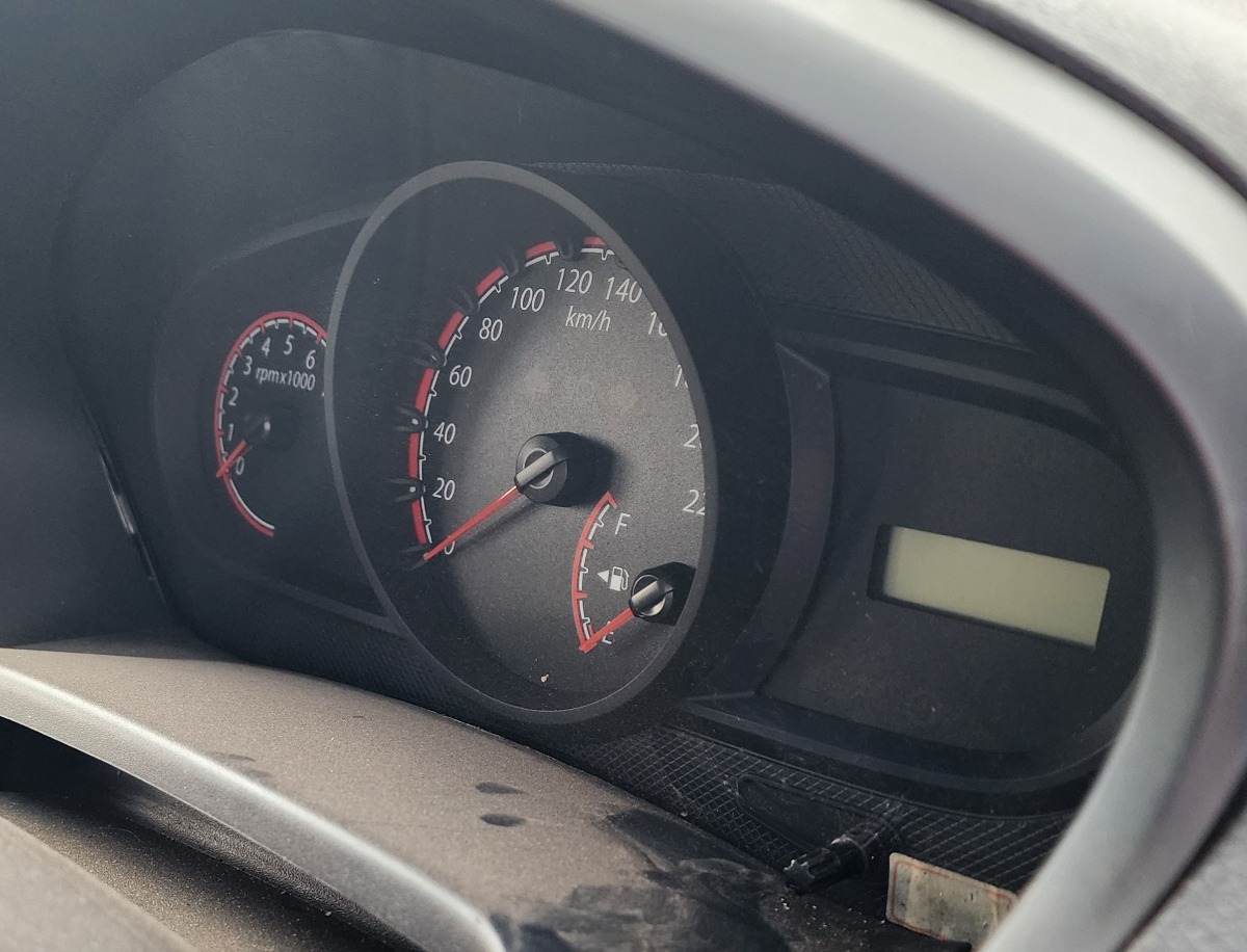 FIGO 1.4 SPEEDO CLUSTER