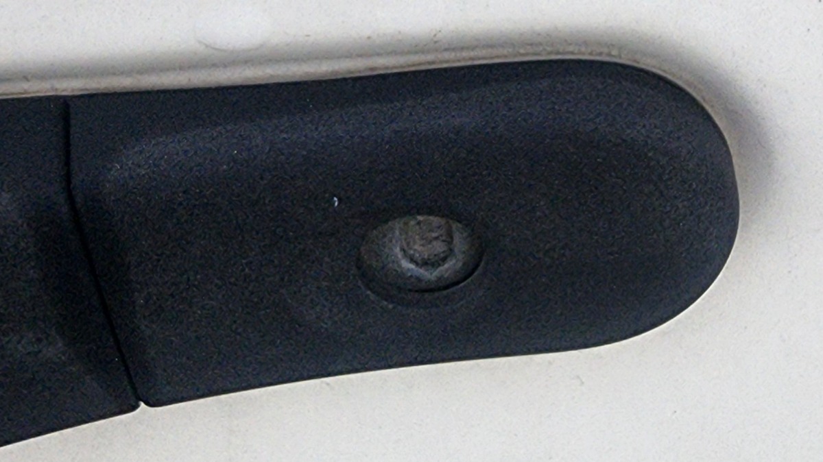 FIGO LEFT FRONT HANDLE END PIECE