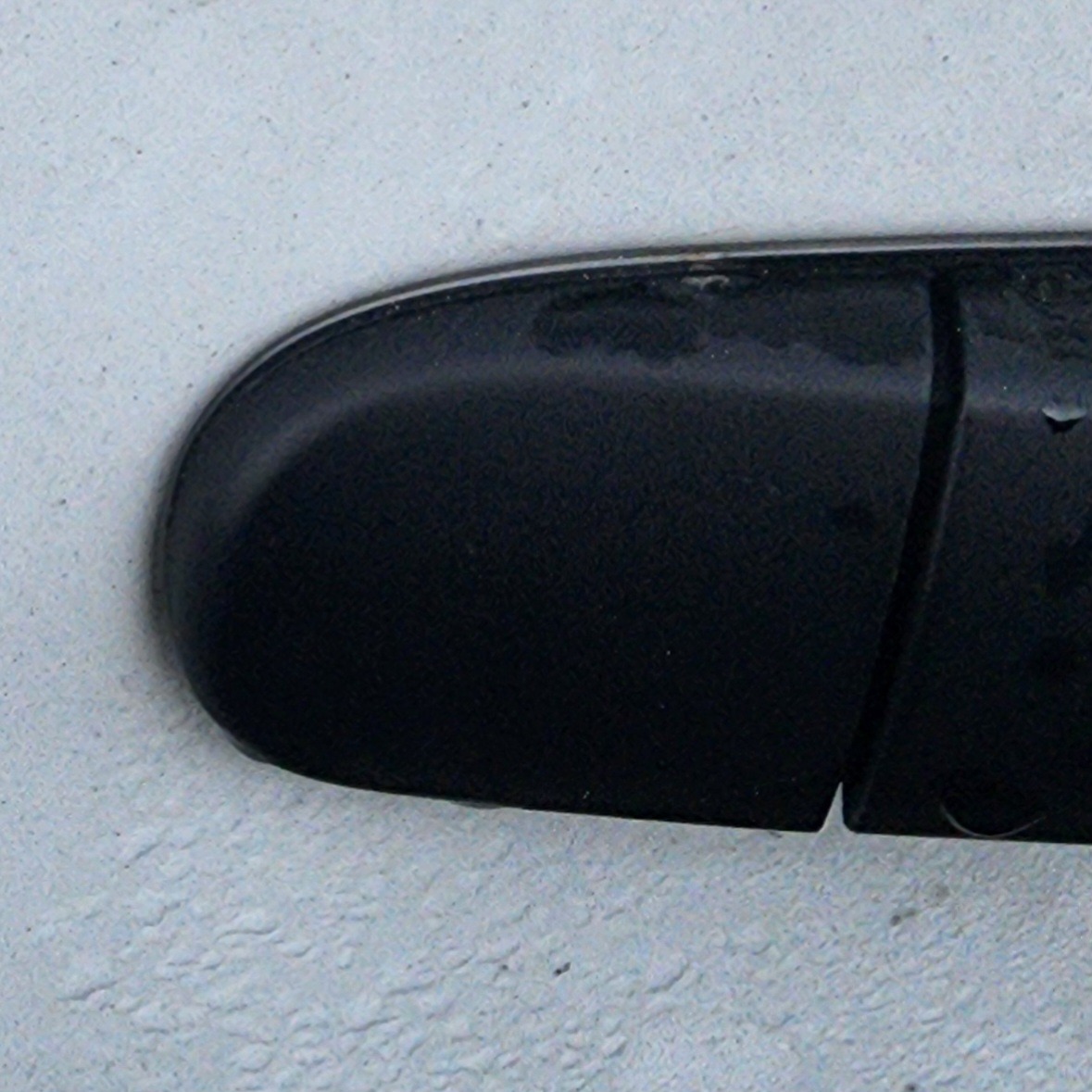 POLO MK2 VIVO RIGHT REAR HANDLE END PIECE