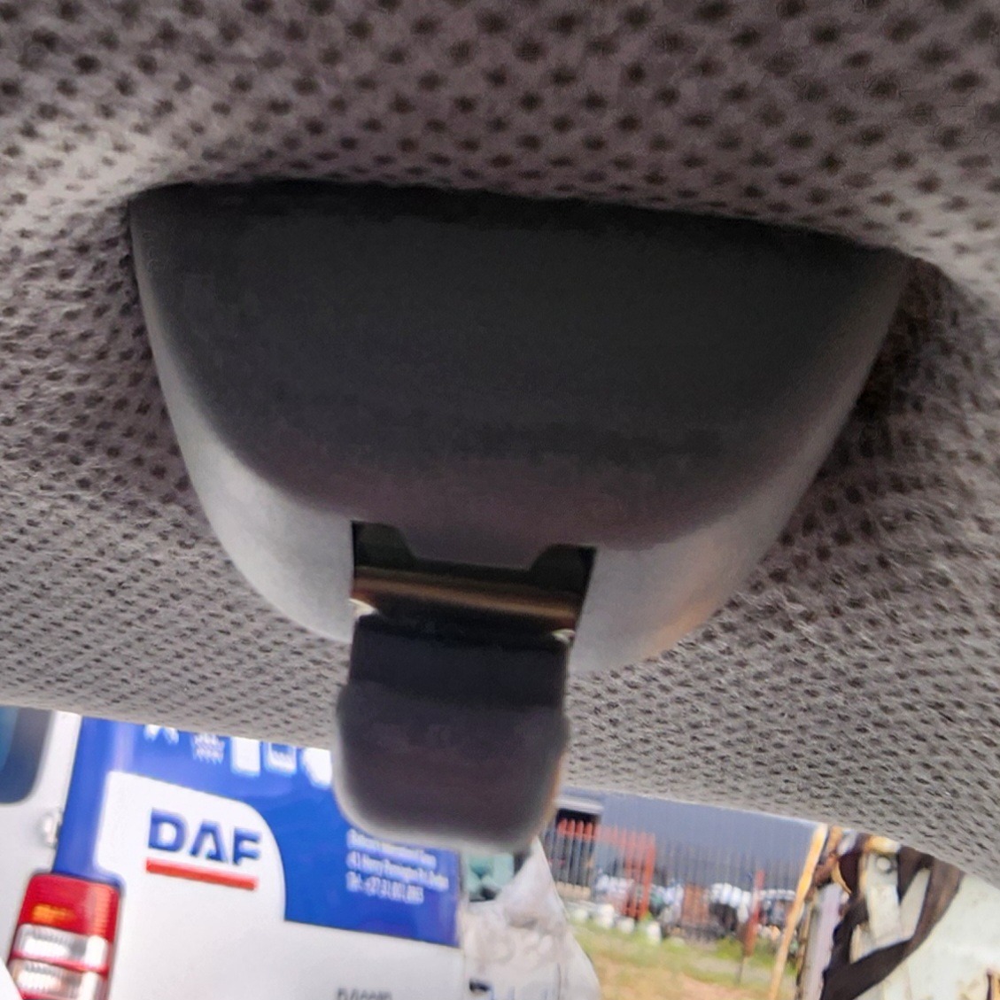 POLO MK2 VIVO SUN VISOR CLIP LEFT