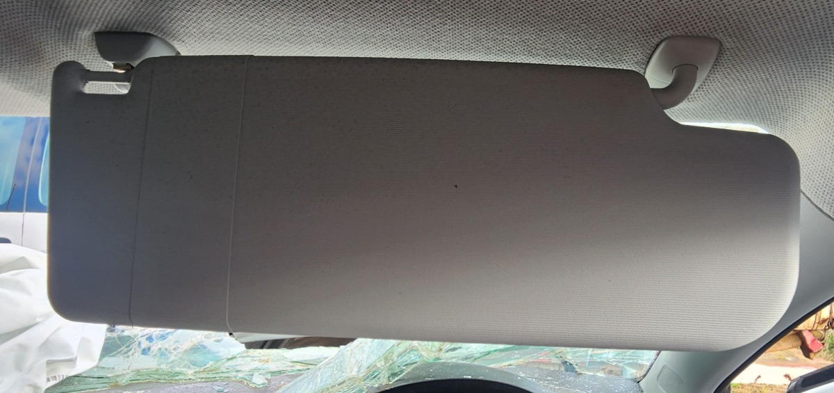 POLO MK2 VIVO RIGHT SUN VISOR
