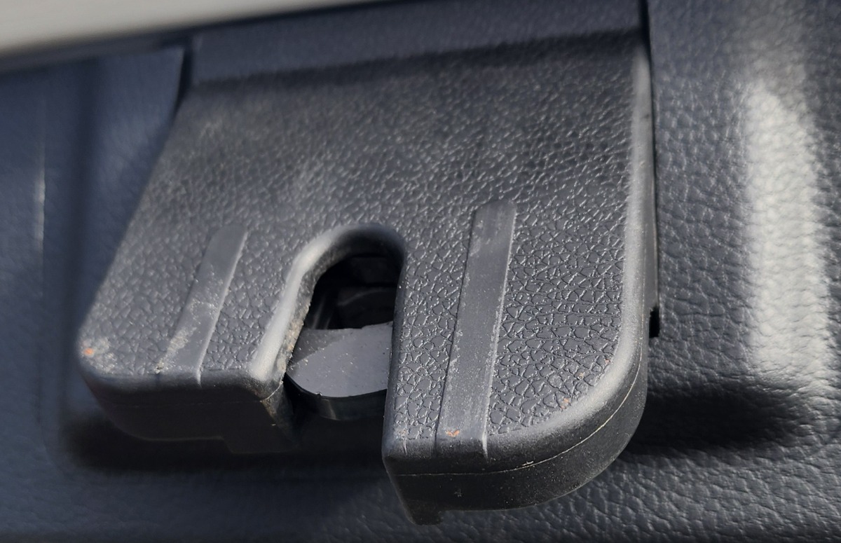 POLO MK2 VIVO BOOT LOCK