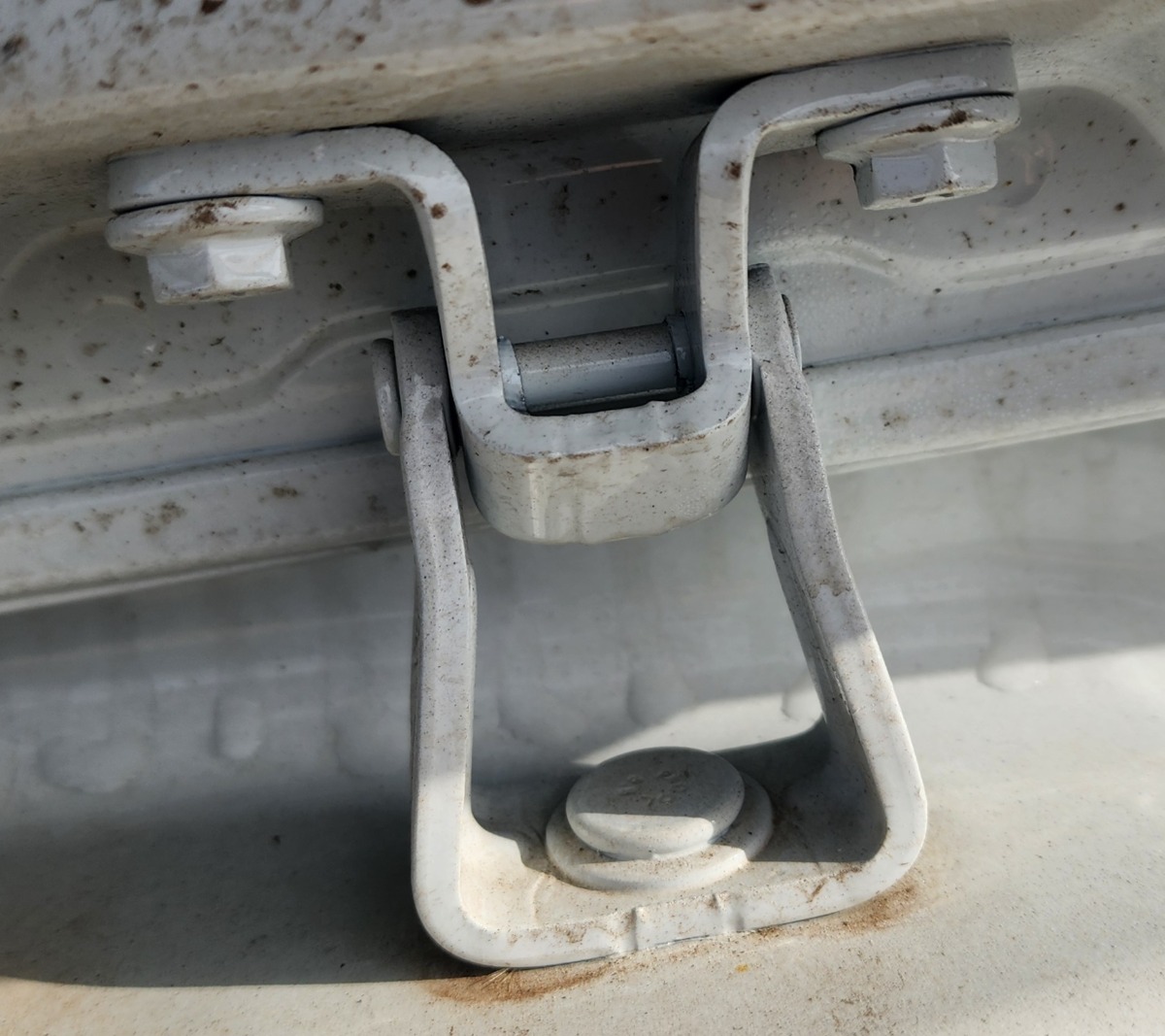 POLO MK2 VIVO RIGHT BOOT HINGE