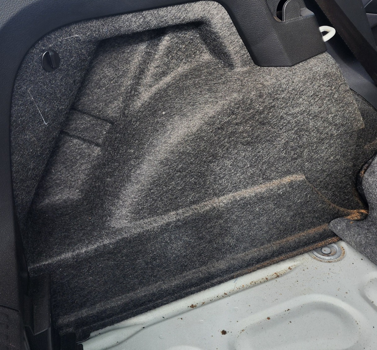 POLO MK2 VIVO LEFT BOOT COVER