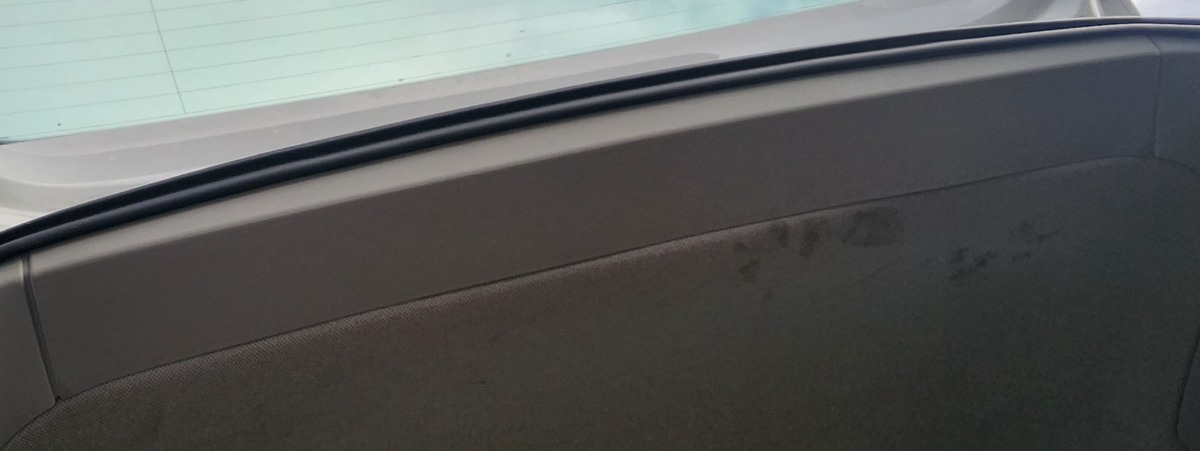 POLO MK2 VIVO REAR ROOFLINING TRIM
