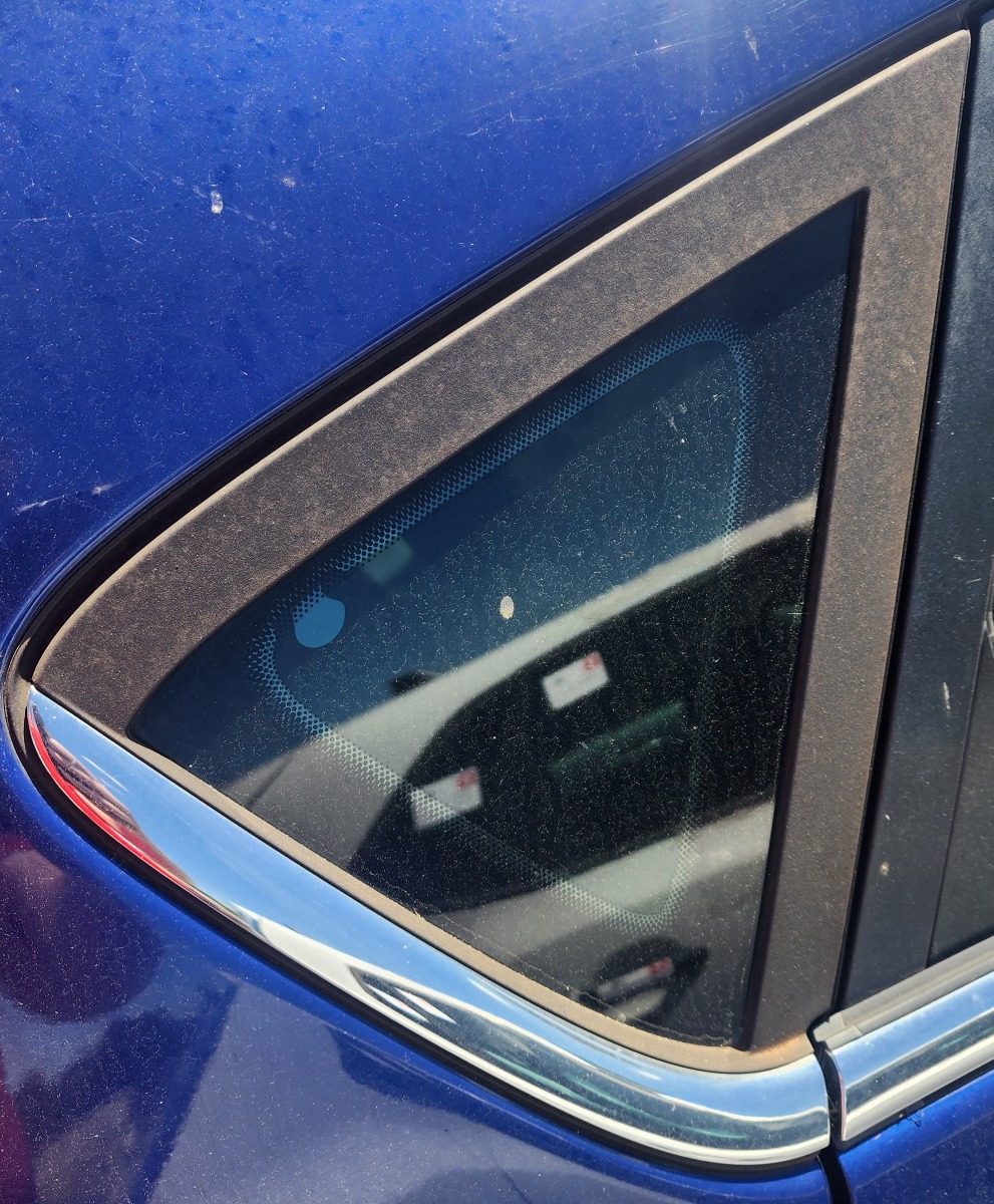 FIESTA ECOBOOST RIGHT REAR QUARTER VENT