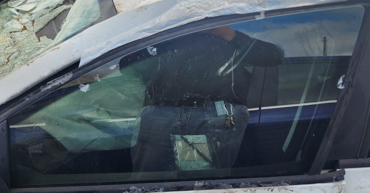POLO MK2 VIVO LEFT FRONT DOOR GLASS