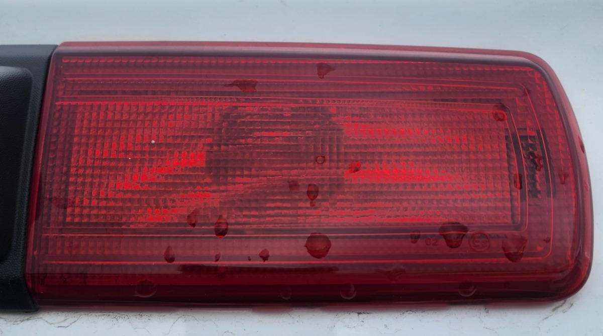 TRAFFIC 3RD BRAKE LIGHT