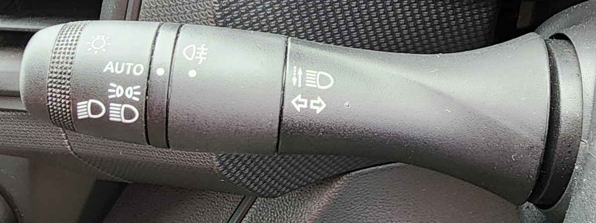 TRAFFIC INDICATOR SWITCH