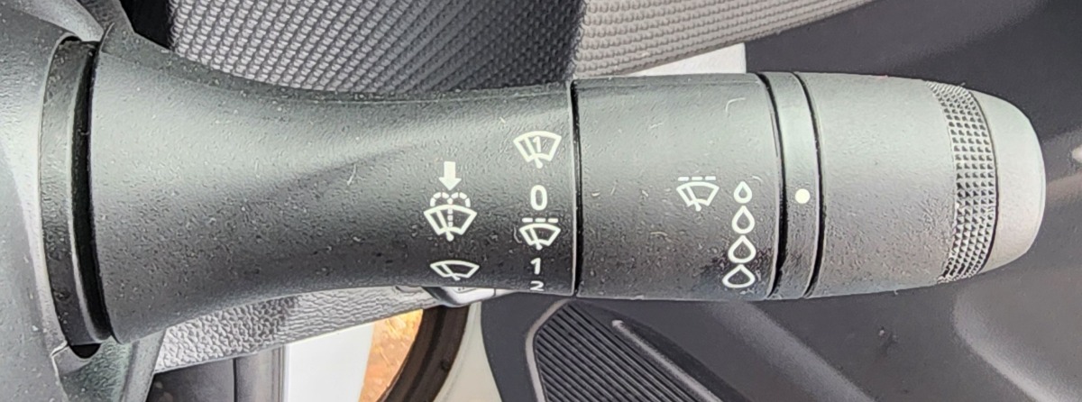 TRAFFIC WIPER SWITCH