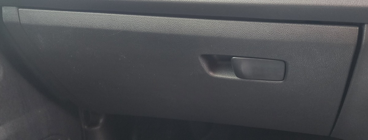 TRAFFIC CUBBY ASSY