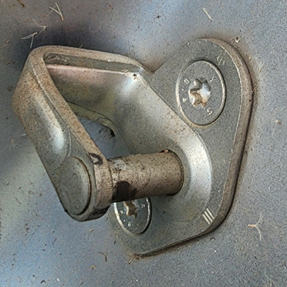 SONIC SEDAN LEFT REAR DOOR STRIKER